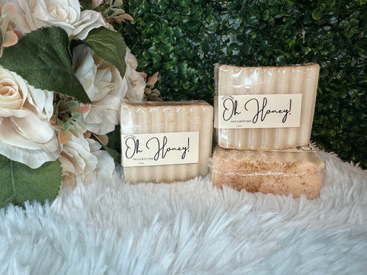 Oh Honey! Oatmeal Soothing Face & Body Bar